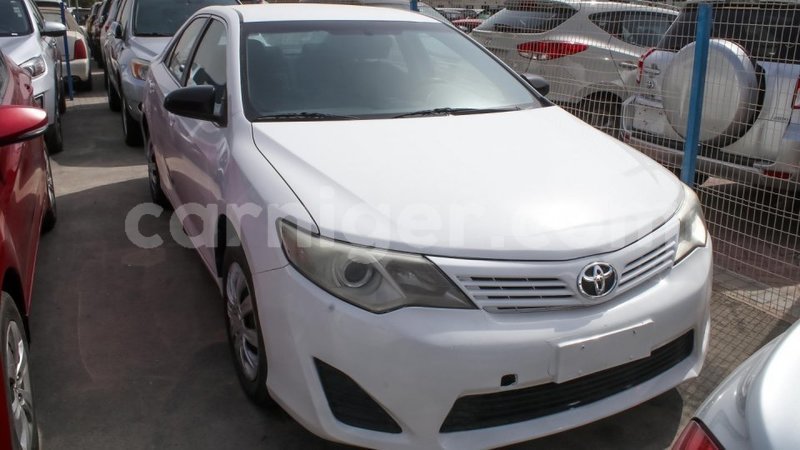 Big with watermark toyota camry agadez import dubai 5075