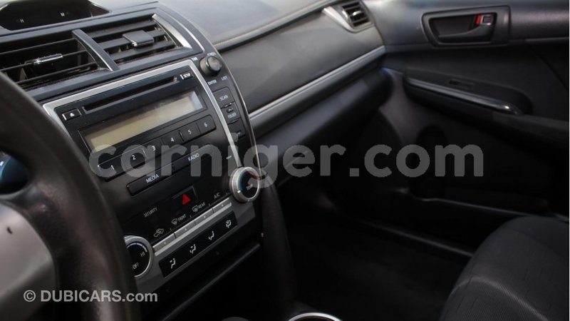 Big with watermark toyota camry agadez import dubai 5075