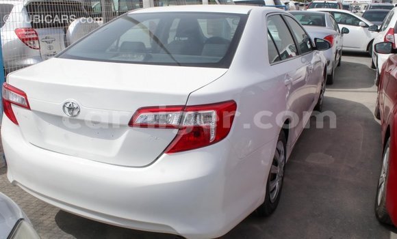 Buy Import Toyota Camry White Car in Import - Dubai in Agadez Buy Import Toyota Camry White Car in Import - Dubai in Agadez
