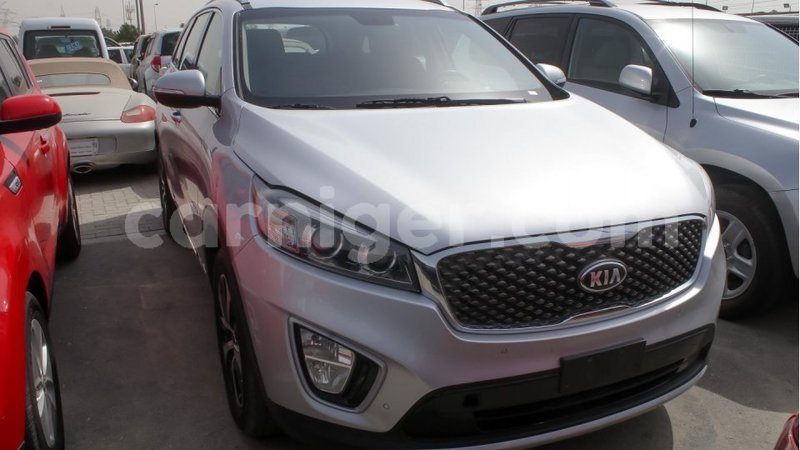 Big with watermark kia sorento agadez import dubai 5076