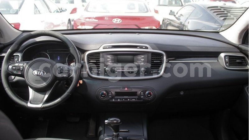 Big with watermark kia sorento agadez import dubai 5076