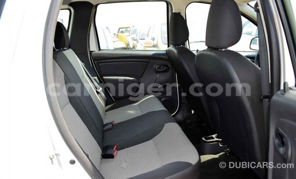 اشتري Imported Renault Duster Other سيارة في Import - Dubai في أغاديز اشتري Imported Renault Duster Other سيارة في Import - Dubai في أغاديز