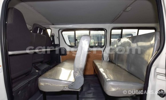 Buy Import Toyota Hiace White Car in Import - Dubai in Agadez Buy Import Toyota Hiace White Car in Import - Dubai in Agadez