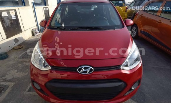 Sayi Imported Hyundai i10 Red Mota in Import - Dubai a Agadez Sayi Imported Hyundai i10 Red Mota in Import - Dubai a Agadez