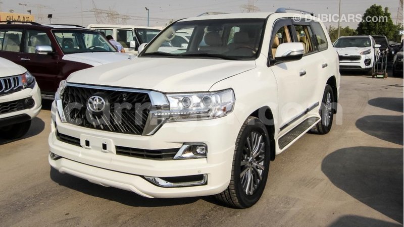 Big with watermark toyota land cruiser agadez import dubai 5081