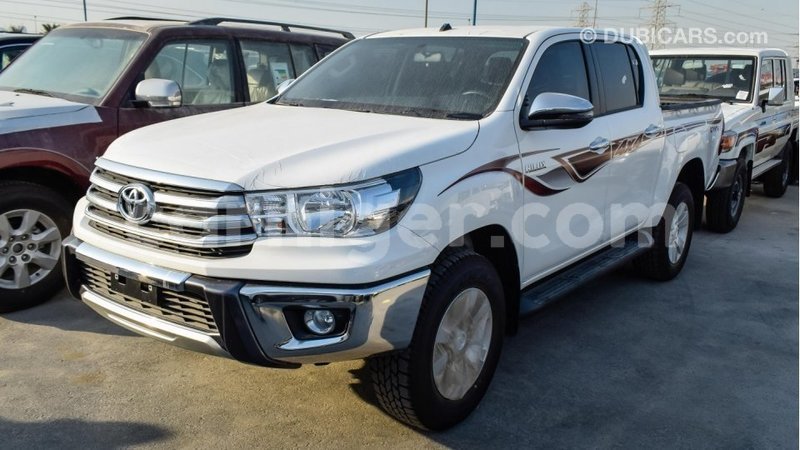 Big with watermark toyota hilux agadez import dubai 5082