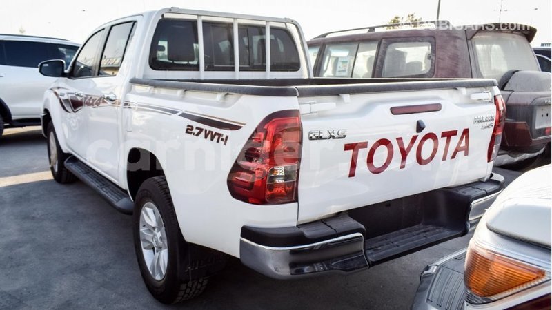 Big with watermark toyota hilux agadez import dubai 5082