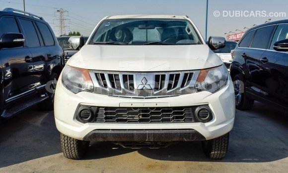 اشتري Imported Mitsubishi L200 White سيارة في Import - Dubai في أغاديز اشتري Imported Mitsubishi L200 White سيارة في Import - Dubai في أغاديز