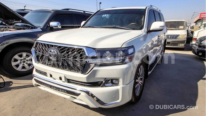 Big with watermark toyota land cruiser agadez import dubai 5086