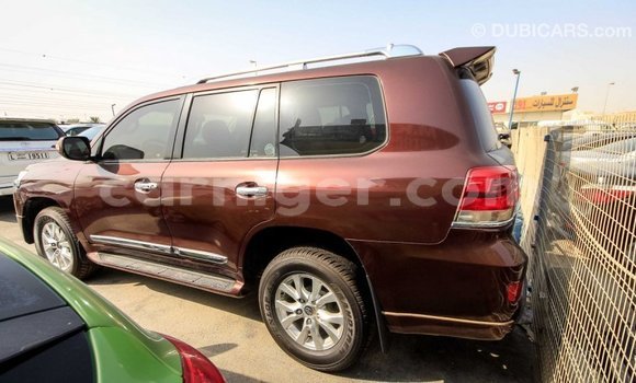 Acheter Import Utilitaire Toyota Land Cruiser Marron à Import - Dubai, Agadez Acheter Import Utilitaire Toyota Land Cruiser Marron à Import - Dubai, Agadez