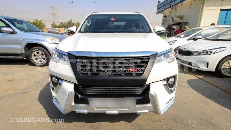 Big with watermark toyota fortuner agadez import dubai 5089