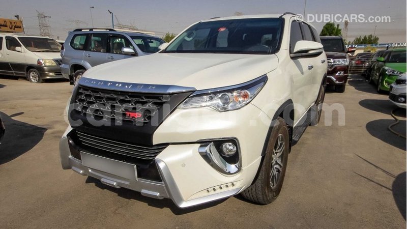 Big with watermark toyota fortuner agadez import dubai 5089