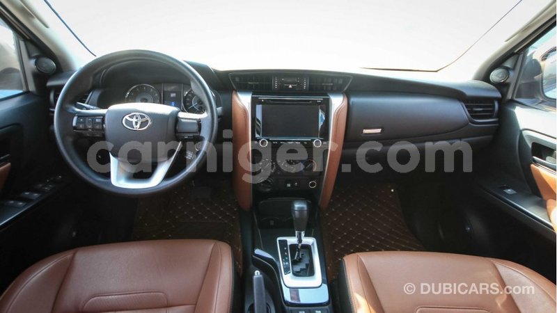 Big with watermark toyota fortuner agadez import dubai 5089