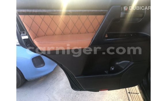 Sayi Imported Toyota Land Cruiser Black Babbar mota in Import - Dubai a Agadez Sayi Imported Toyota Land Cruiser Black Babbar mota in Import - Dubai a Agadez