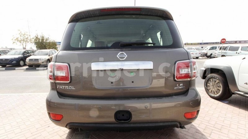 Big with watermark nissan patrol agadez import dubai 5094