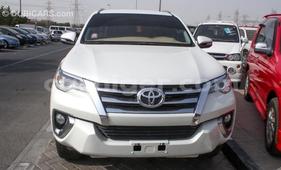 Buy Import Toyota Fortuner White Car in Import - Dubai in Agadez Buy Import Toyota Fortuner White Car in Import - Dubai in Agadez