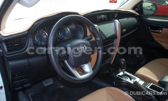 Buy Import Toyota Fortuner White Car in Import - Dubai in Agadez Buy Import Toyota Fortuner White Car in Import - Dubai in Agadez