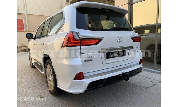 Buy Import Lexus LX White Car in Import - Dubai in Agadez Buy Import Lexus LX White Car in Import - Dubai in Agadez