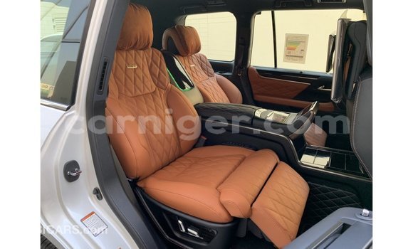 Buy Import Lexus LX White Car in Import - Dubai in Agadez Buy Import Lexus LX White Car in Import - Dubai in Agadez