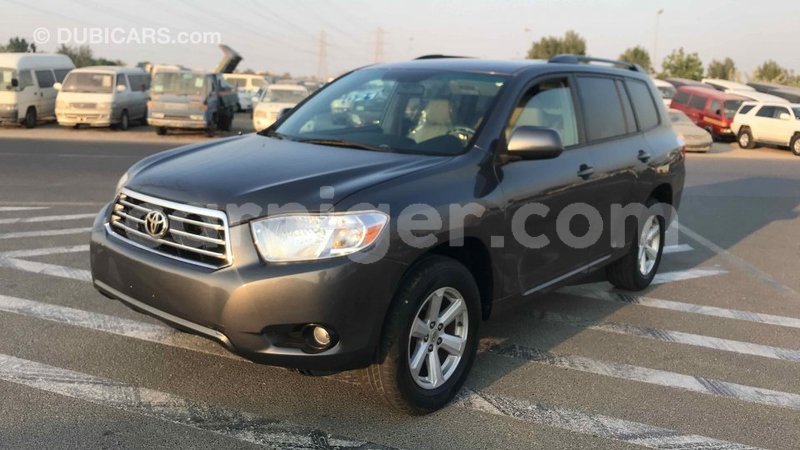 Big with watermark toyota highlander agadez import dubai 5106