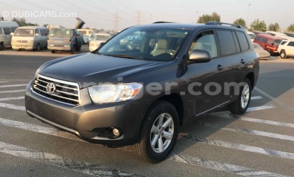 Acheter Import Voiture Toyota Highlander Autre à Import - Dubai, Agadez Acheter Import Voiture Toyota Highlander Autre à Import - Dubai, Agadez