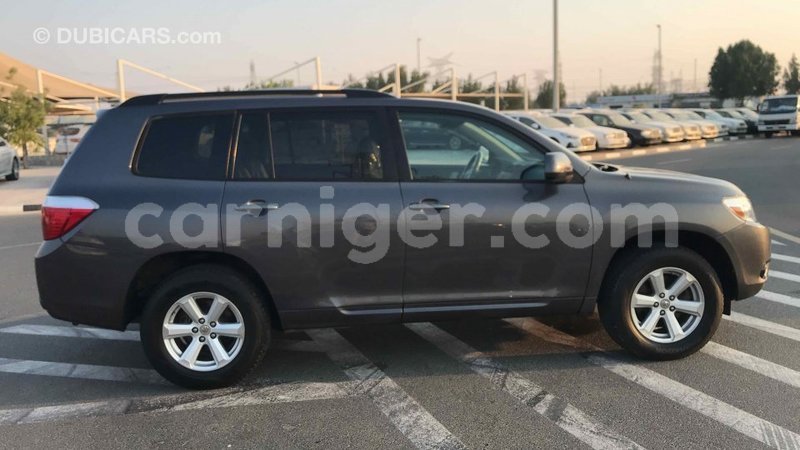 Big with watermark toyota highlander agadez import dubai 5106