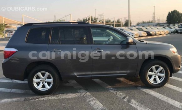 Acheter Import Voiture Toyota Highlander Autre à Import - Dubai, Agadez Acheter Import Voiture Toyota Highlander Autre à Import - Dubai, Agadez