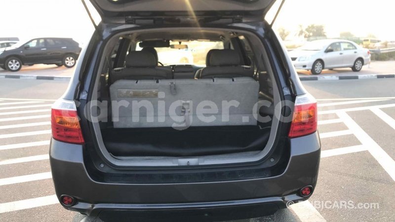 Big with watermark toyota highlander agadez import dubai 5106