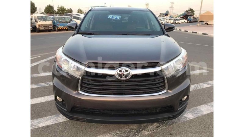 Big with watermark toyota highlander agadez import dubai 5108