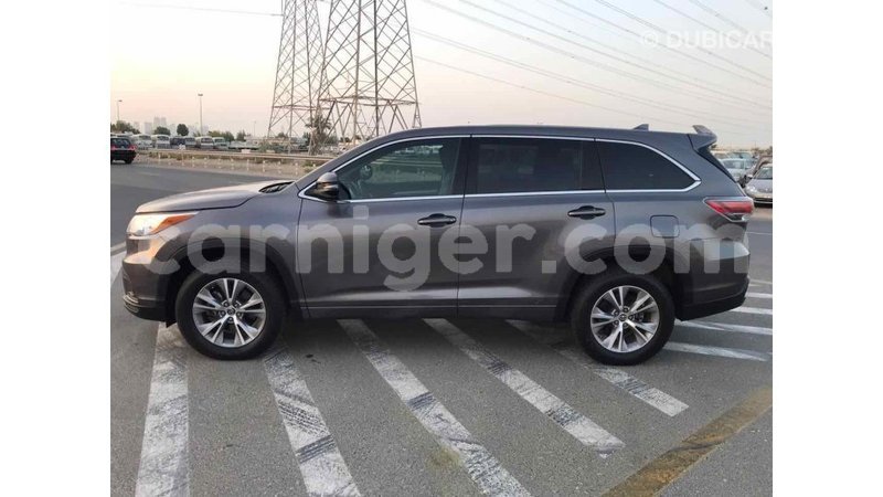 Big with watermark toyota highlander agadez import dubai 5108