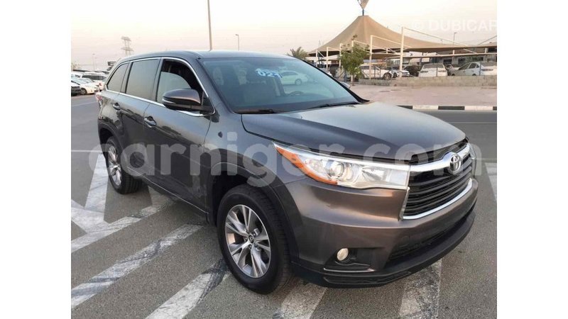 Big with watermark toyota highlander agadez import dubai 5108