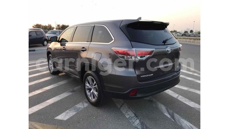 Big with watermark toyota highlander agadez import dubai 5108