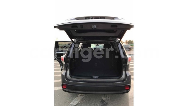 Big with watermark toyota highlander agadez import dubai 5108