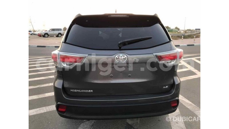 Big with watermark toyota highlander agadez import dubai 5108