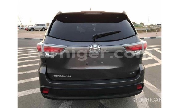 Acheter Import Voiture Toyota Highlander Autre à Import - Dubai, Agadez Acheter Import Voiture Toyota Highlander Autre à Import - Dubai, Agadez