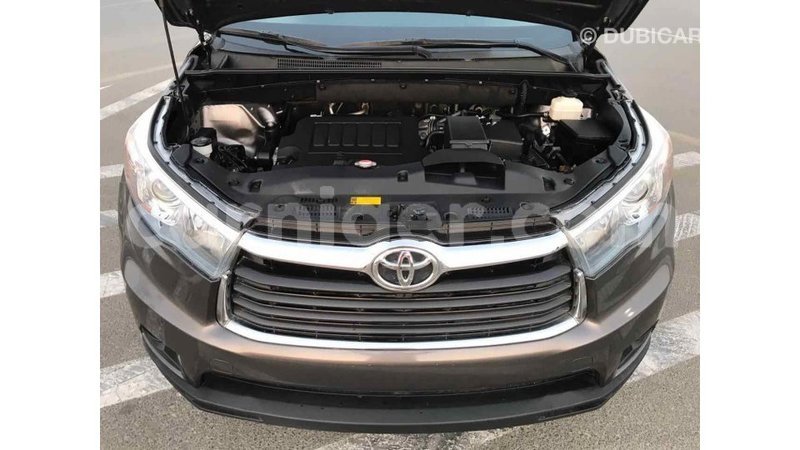 Big with watermark toyota highlander agadez import dubai 5108