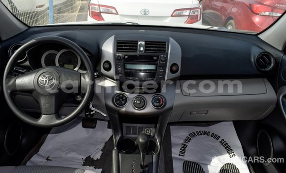 Acheter Import Utilitaire Toyota Ade Autre à Import - Dubai, Agadez Acheter Import Utilitaire Toyota Ade Autre à Import - Dubai, Agadez