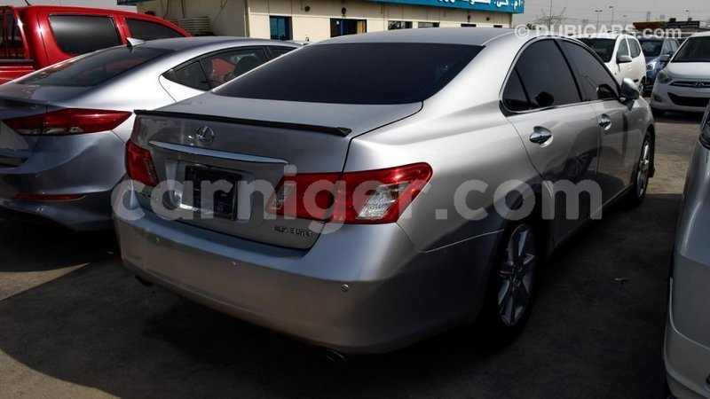 Big with watermark lexus es agadez import dubai 5116