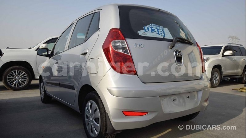 Big with watermark hyundai i10 agadez import dubai 5122