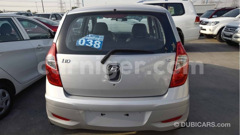 Big with watermark hyundai i10 agadez import dubai 5122