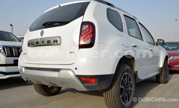 Sayi Imported Renault Duster White Mota in Import - Dubai a Agadez Sayi Imported Renault Duster White Mota in Import - Dubai a Agadez