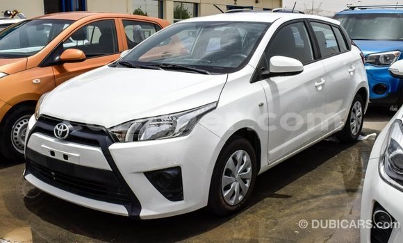 Buy Import Toyota Yaris White Car in Import - Dubai in Agadez Buy Import Toyota Yaris White Car in Import - Dubai in Agadez