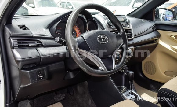 Buy Import Toyota Yaris White Car in Import - Dubai in Agadez Buy Import Toyota Yaris White Car in Import - Dubai in Agadez