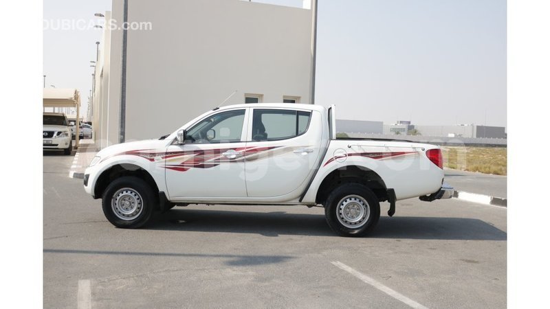 Big with watermark mitsubishi l200 agadez import dubai 5143