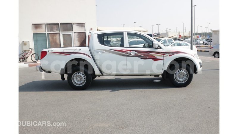 Big with watermark mitsubishi l200 agadez import dubai 5143