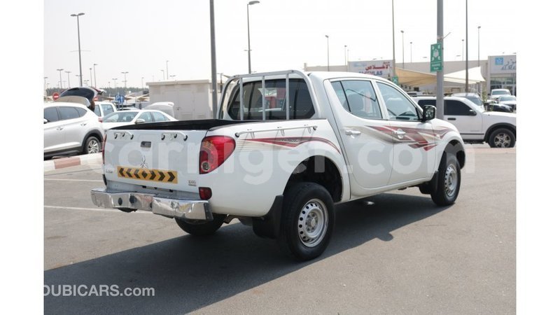 Big with watermark mitsubishi l200 agadez import dubai 5143