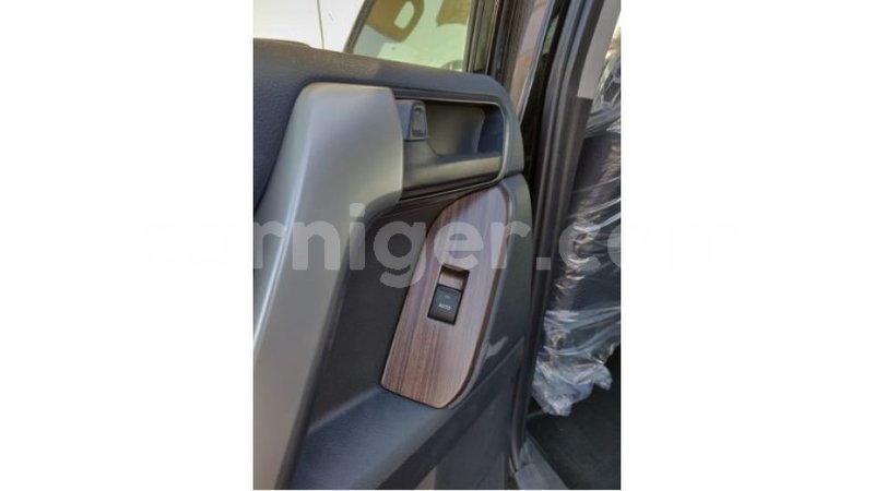 Big with watermark toyota prado agadez import dubai 5144