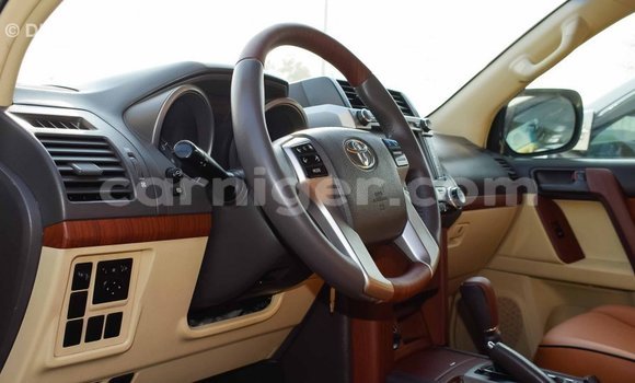 Buy Import Toyota Prado White Car in Import - Dubai in Agadez Buy Import Toyota Prado White Car in Import - Dubai in Agadez