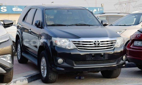 Sayi Imported Toyota Fortuner Black Mota in Import - Dubai a Agadez Sayi Imported Toyota Fortuner Black Mota in Import - Dubai a Agadez