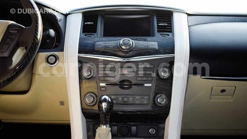 Big with watermark nissan patrol agadez import dubai 5154